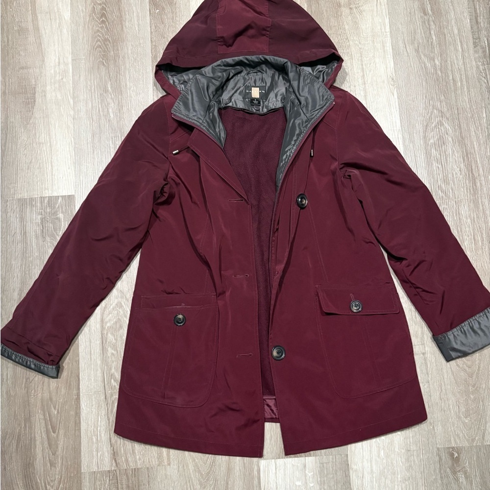 Gallery Women's Maroon Hooded Ski Jacket